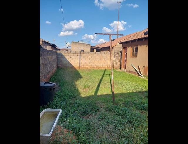 2 BEDROOM HOUSE FOR SALE IN KATLEHONG SOUTH